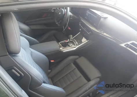 2025 BMW M2 z USA, uszkodzony, nr VIN 3MF23DM03S8F30244